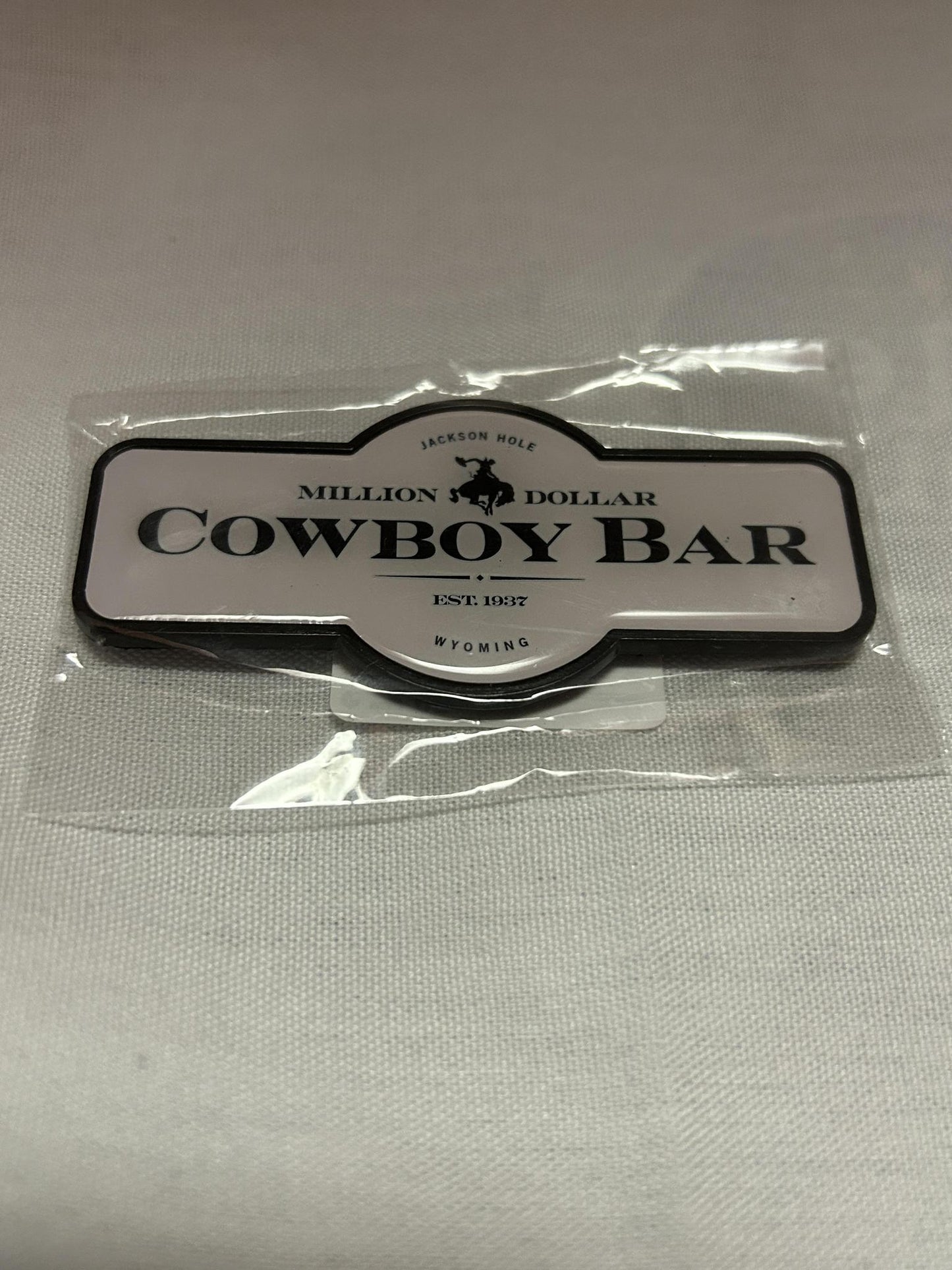 Horizontal Magnet White with Black Logo