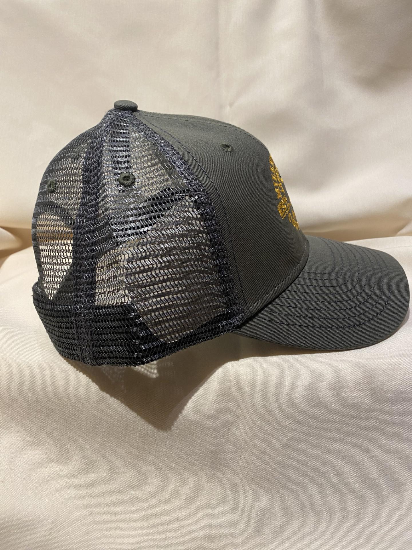 Gold Logo Mesh Snapback Hat loden/grey bright logo